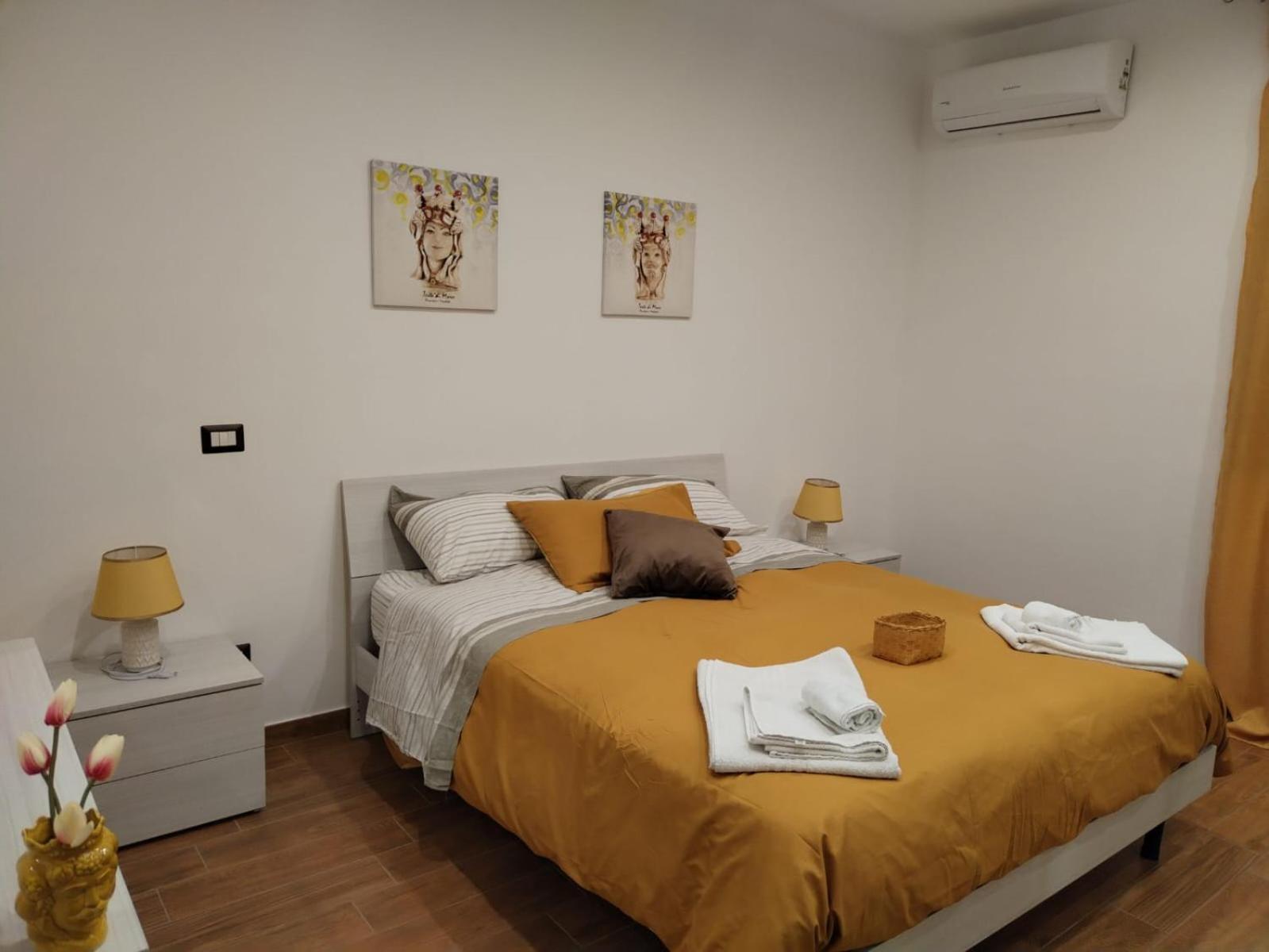 Momaliar House Villa Campofelice Di Roccella Eksteriør billede